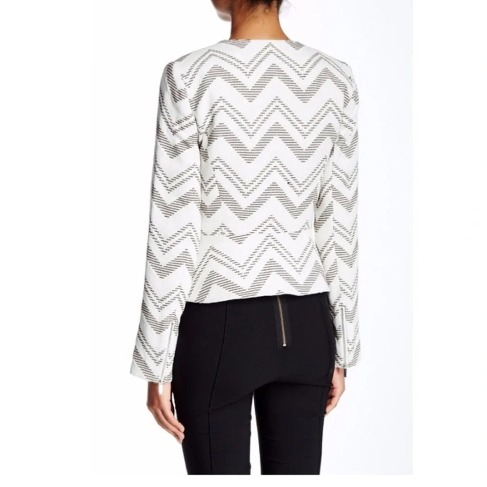 NWT 1. State blazer chevron print zip front peplum medium neutrals career wear